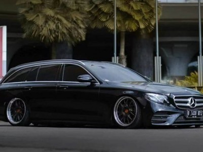 Indonesian Mercedes Benz e travel version airbag suspension galloping at low altitude