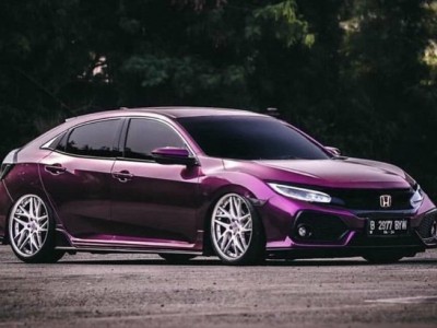 Purple Honda Civic airbag suspension be beautiful enough to feast the eyes