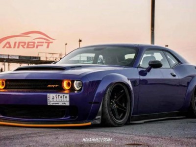 Iraqi Dodge challenger Airbag suspension modified to the ground
