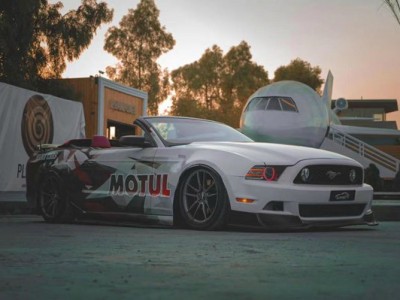 Super Ford Mustang Airbags lowers body play stance